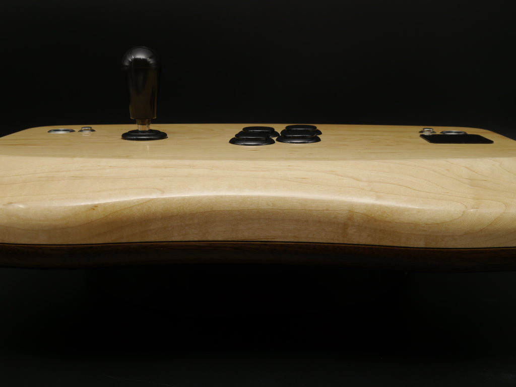 The Walnut and Rock Maple combination of the stct8r Normals line provides a stunning contrast of natural tones. The hand buffed finish is smooth and lustrous.