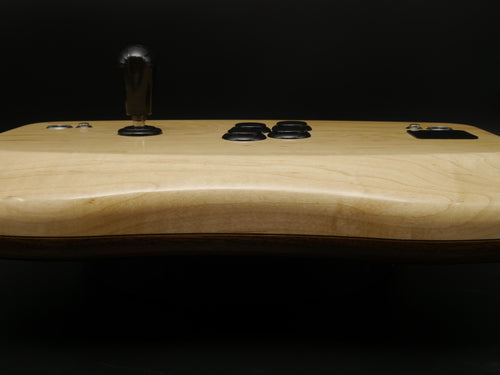 The Walnut and Rock Maple combination of the stct8r Normals line provides a stunning contrast of natural tones. The hand buffed finish is smooth and lustrous.